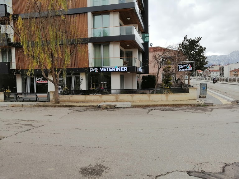 Özlü Bahçeleriçi Veteriner Kliniği